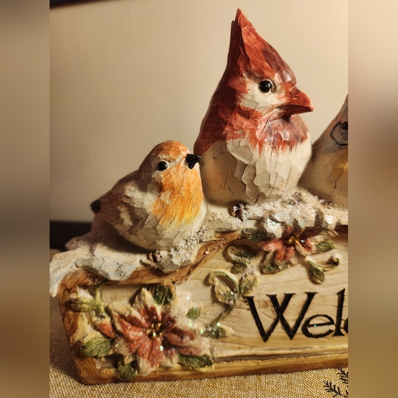 Cardinal Blue Jay And Wren Christmas Poinsettia Welcome Sign - Picture 5 of 6